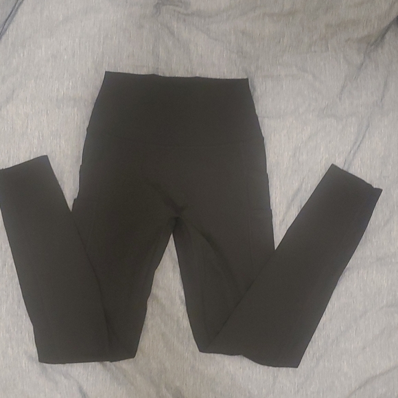 7/8 high-rise legging - Picture 2 of 4